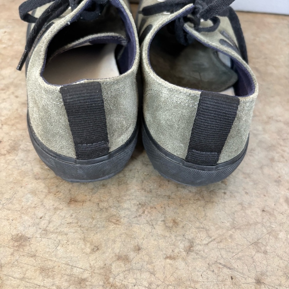 Veja Nova Suede Sneakers in Olive & Black Size 41/10 - Picture 5 of 8